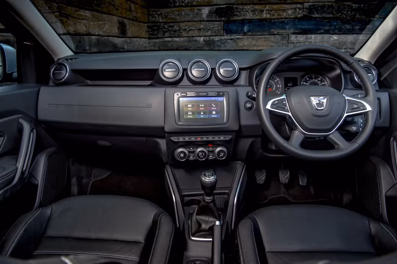 SUV châu Âu siêu rẻ ra mắt, giá chỉ từ 300 triệu đồng