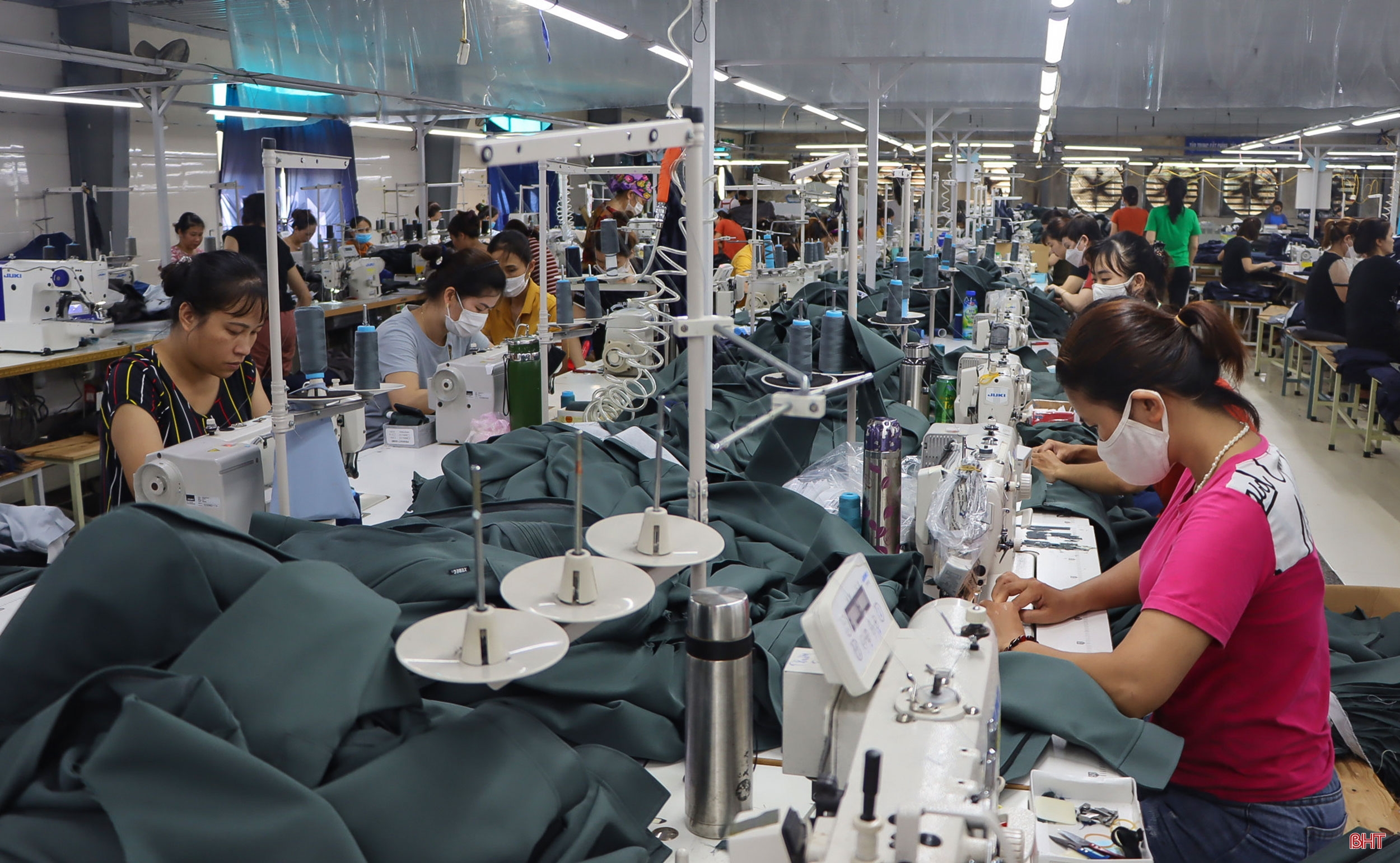 Doanh nghiệp Hà Tĩnh vượt qua thử thách, chinh phục mục tiêu mới