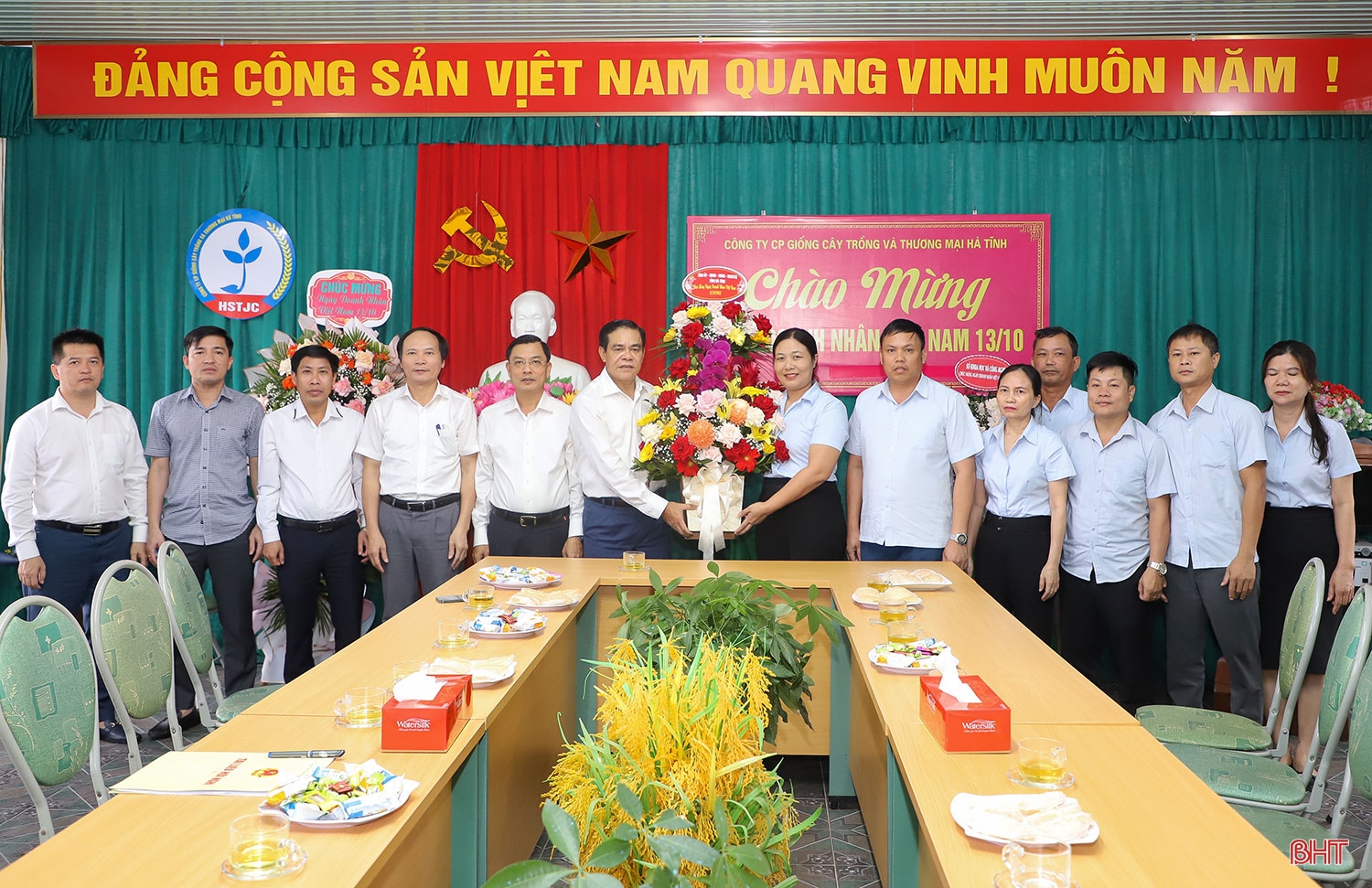 Doanh nghiệp Hà Tĩnh vượt qua thử thách, chinh phục mục tiêu mới