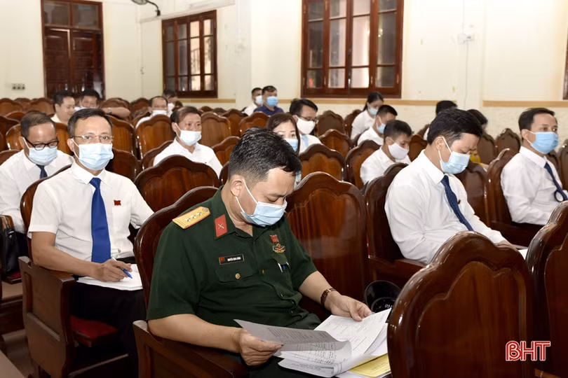 HĐND thị xã Hồng Lĩnh bàn giải pháp sớm tổ chức thực hiện các đề án, kế hoạch