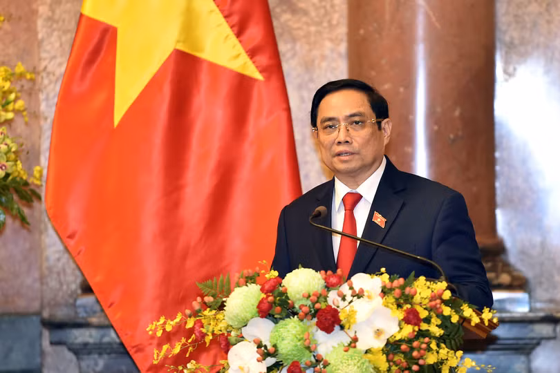 Thủ tướng Chính phủ Phạm Minh Chính phát biểu tại Lễ công bố thành viên Chính phủ nhiệm kỳ Quốc hội khóa XV, chiều ngày 28/7. Ảnh: VGP/Nhật Bắc Chúng ta có quyền hy vọng và tin tưởng bình minh của cuộc sống bình thường sẽ sớm trở lại