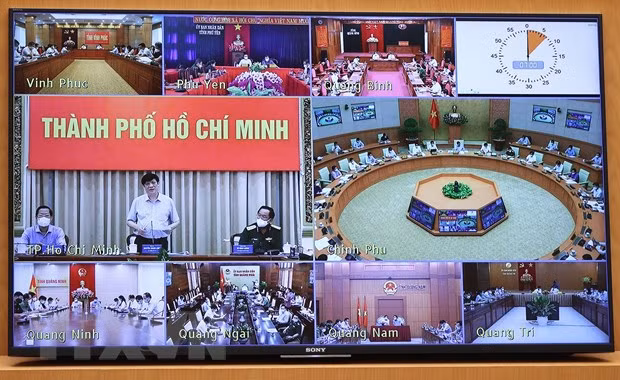 Thủ tướng: Chống dịch quyết liệt hơn để bảo đảm an toàn cho nhân dân