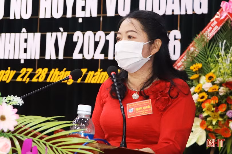 Bà Phạm Thanh Minh tái cử Chủ tịch Hội LHPN huyện Vũ Quang