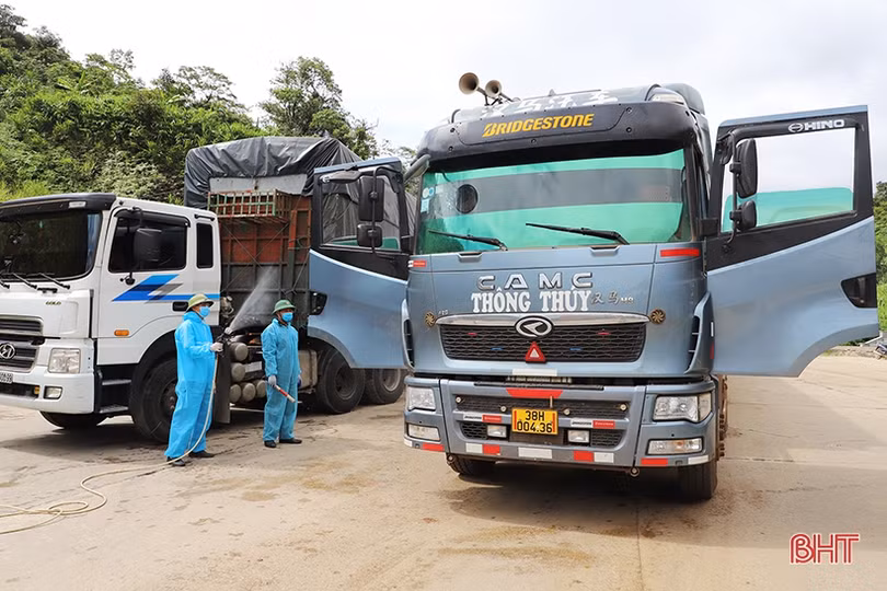 Xuất, nhập khẩu qua Cửa khẩu quốc tế Cầu Treo - Hà Tĩnh giảm mạnh