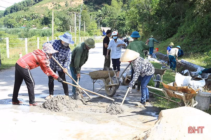 Người dân Vũ Quang xây dựng “Nhà sạch - vườn đẹp - an toàn COVID”