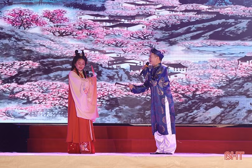 Hà Tĩnh khai mạc Tuần Văn hóa Nguyễn Du