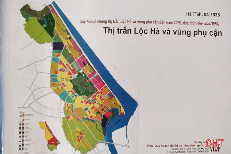 Nghe báo cáo đồ án quy hoạch chung thị trấn Lộc Hà và vùng phụ cận 