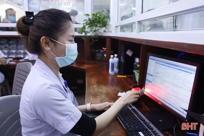 Hình thành thói quen sử dụng căn cước công dân trong khám, chữa bệnh