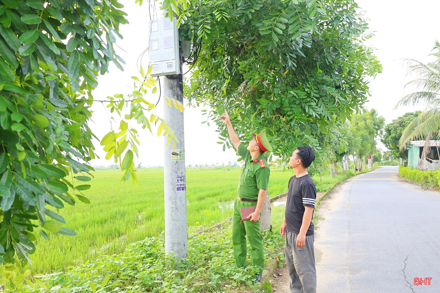 bqbht_br_dong-ho-dien-truoc-nha-ong-binh-noi-tung-xay-ra-vu-chay-cach-day-2-thang.jpg