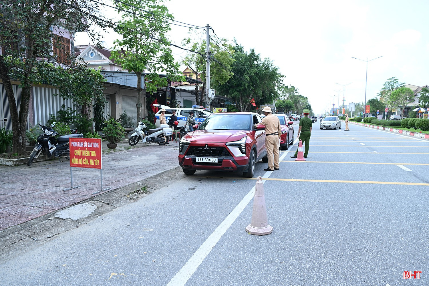 bqbht_br_csgt-kiem-tra-nong-do-con-7.jpg