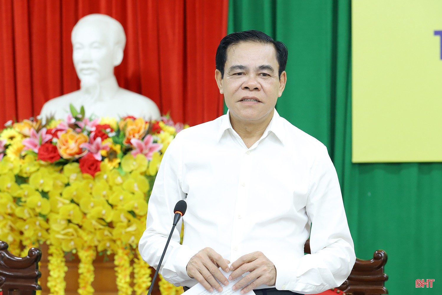 bqbht_br_chu-tich-tinh-tiep-cong-dan.jpg