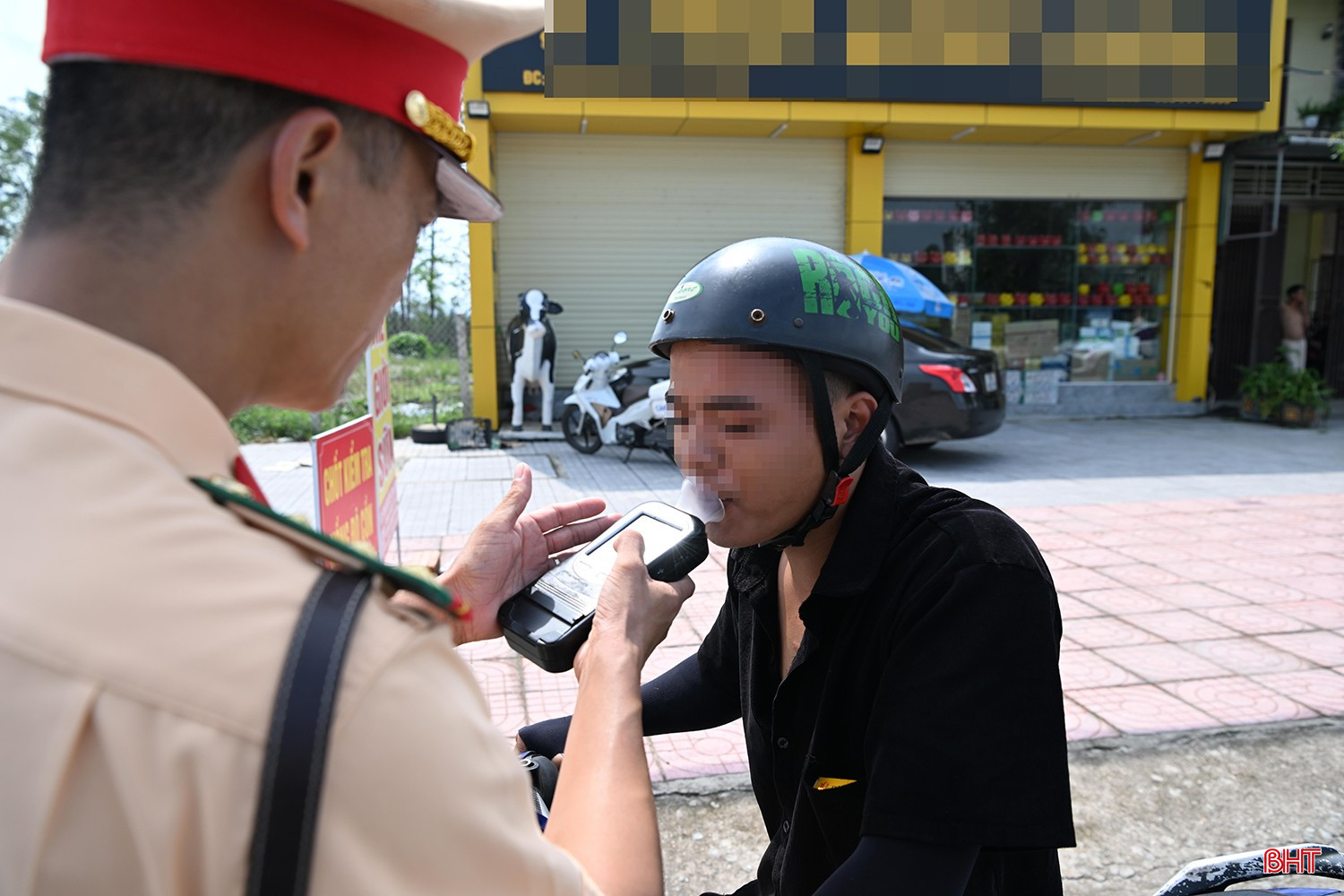 bqbht_br_vi-pham-nong-do-con-6v.jpg