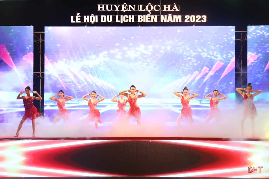 Lễ hội “Lộc Hà – sắc màu của biển”