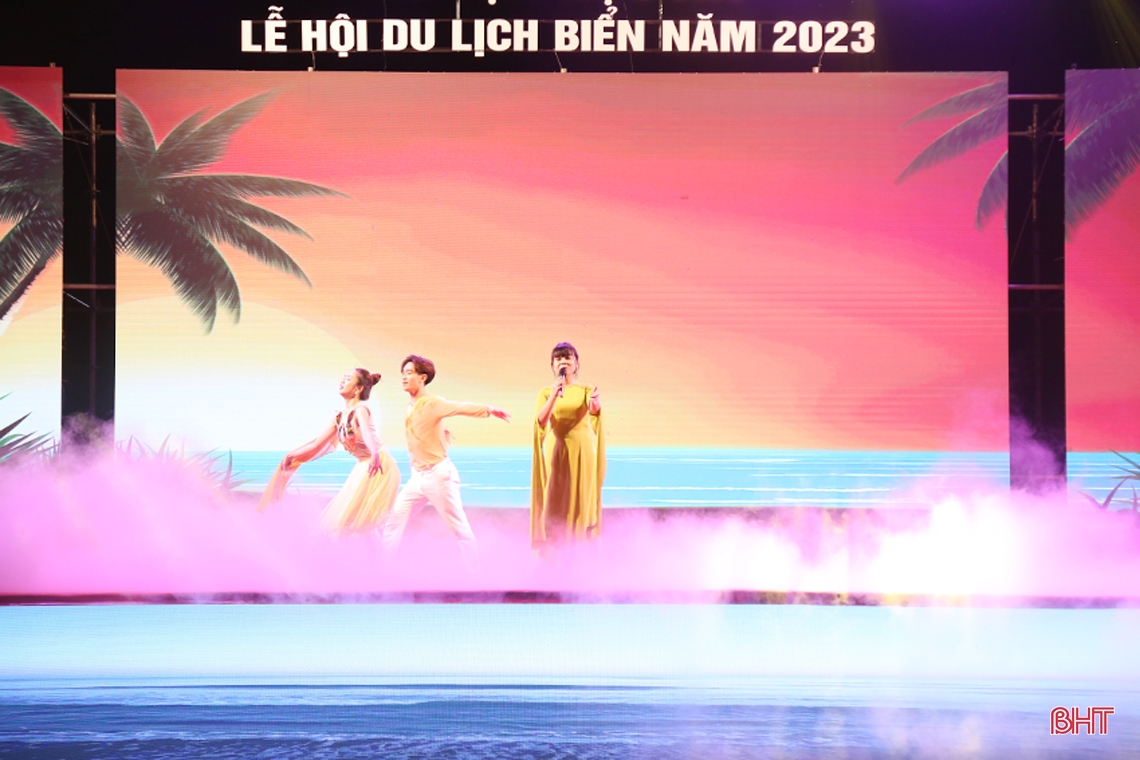 Lễ hội “Lộc Hà – sắc màu của biển”