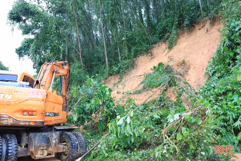 Nhiều địa phương miền núi Hà Tĩnh bị ảnh hưởng do mưa lũ, 83 trường cho học sinh nghỉ học