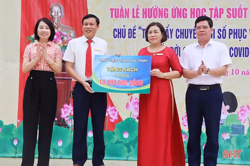 Thúc đẩy chuyển đổi số, phục vụ học tập suốt đời sau đại dịch COVID-19