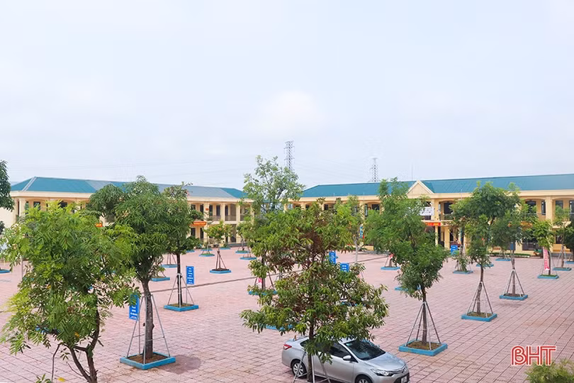 Thầy hiệu trưởng năng động, sáng tạo, đưa trường làng vươn lên vị trí dẫn đầu