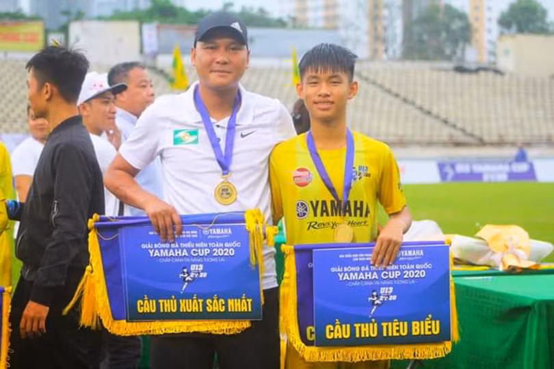 Trần Quốc Hòa - hành trình trở thành tiền đạo sáng giá của bóng đá xứ Nghệ