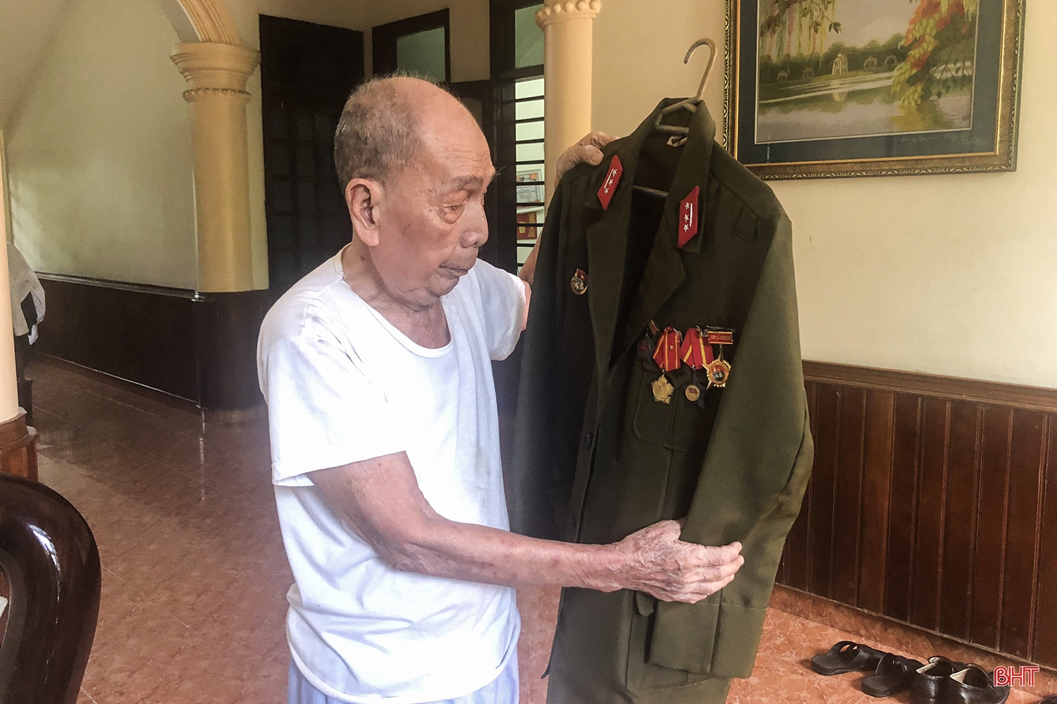 Cụ ông ở Hà Tĩnh kể chuyện bầu cử Quốc hội khóa đầu tiên 75 năm trước