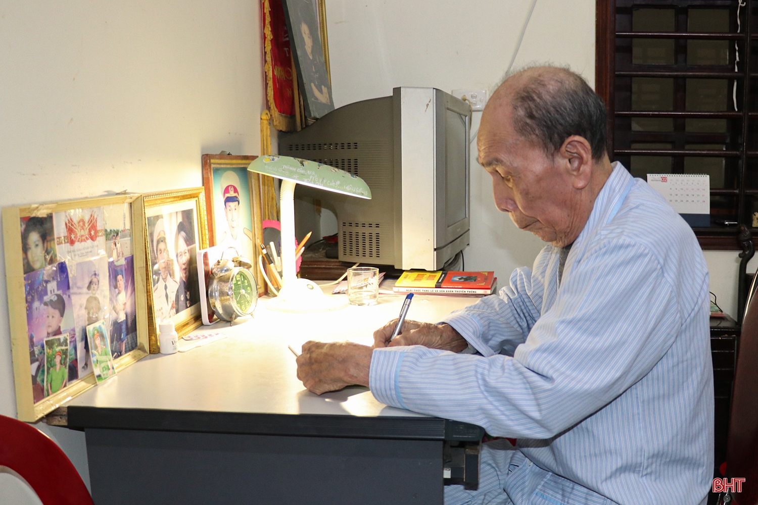 Cụ ông ở Hà Tĩnh kể chuyện bầu cử Quốc hội khóa đầu tiên 75 năm trước