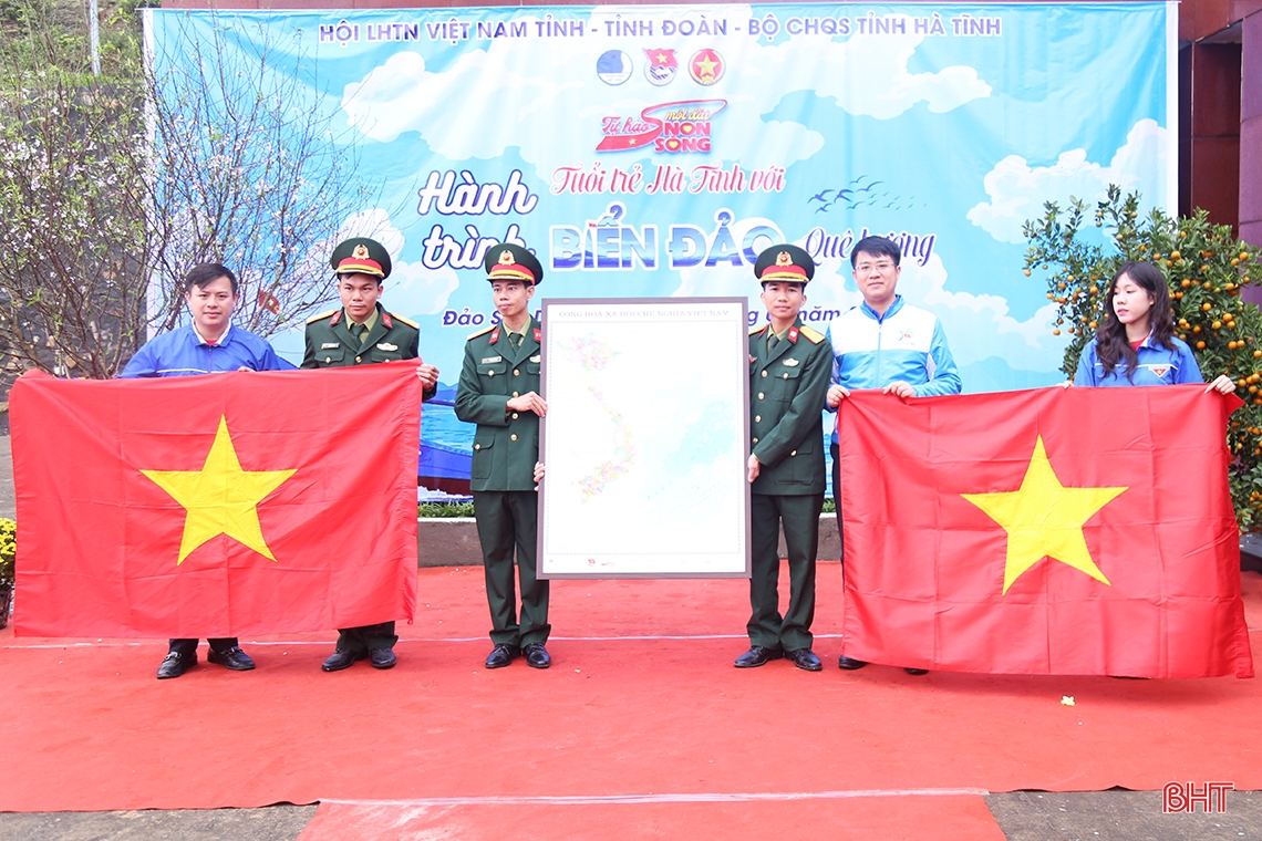 Lãnh đạo Hà Tĩnh kiểm tra công tác sẵn sàng chiến đấu tại đảo Sơn Dương