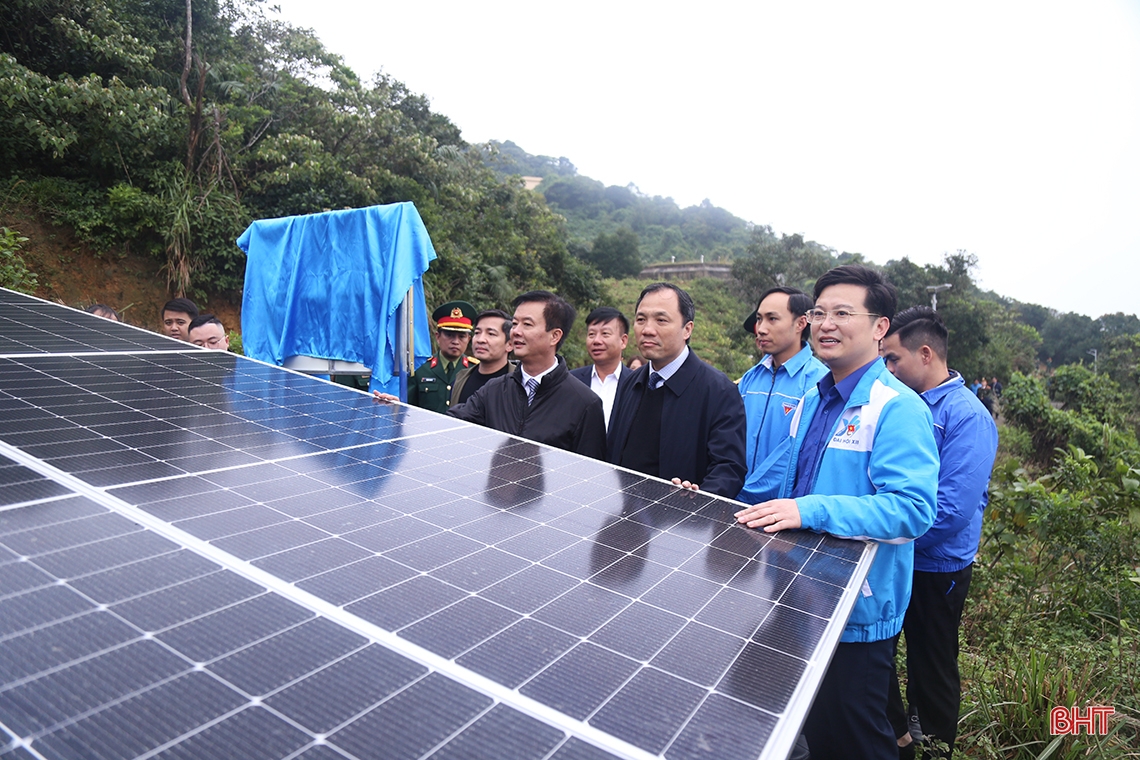 Lãnh đạo Hà Tĩnh kiểm tra công tác sẵn sàng chiến đấu tại đảo Sơn Dương