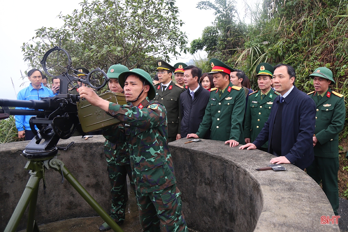 Lãnh đạo Hà Tĩnh kiểm tra công tác sẵn sàng chiến đấu tại đảo Sơn Dương
