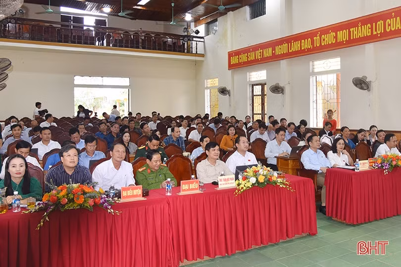 Cử tri các địa phương Hà Tĩnh phản ánh nhiều vấn đề bức thiết ở cơ sở