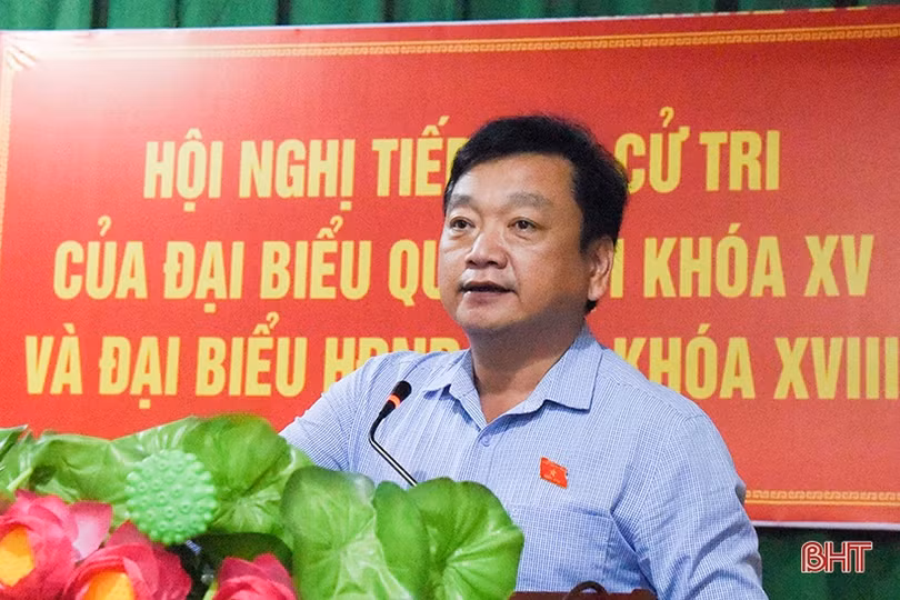 Cử tri các địa phương kiến nghị những vấn đề liên quan đến phát triển sản xuất, xây dựng hạ tầng