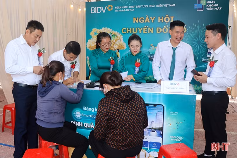 Xã đầu tiên ở Can Lộc tổ chức ngày hội chuyển đổi số