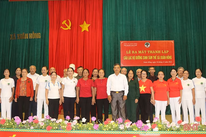 Ra mắt 9 CLB dưỡng sinh tâm thể trong một xã ở Nghi Xuân