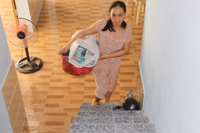 Niềm vui của người nghèo Hương Sơn trong những ngôi nhà tránh lũ