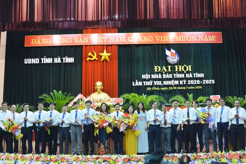 Tập trung đổi mới phương thức hoạt động, phát huy hơn nữa tính sáng tạo của người làm báo