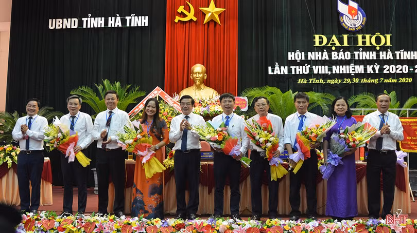 Tập trung đổi mới phương thức hoạt động, phát huy hơn nữa tính sáng tạo của người làm báo