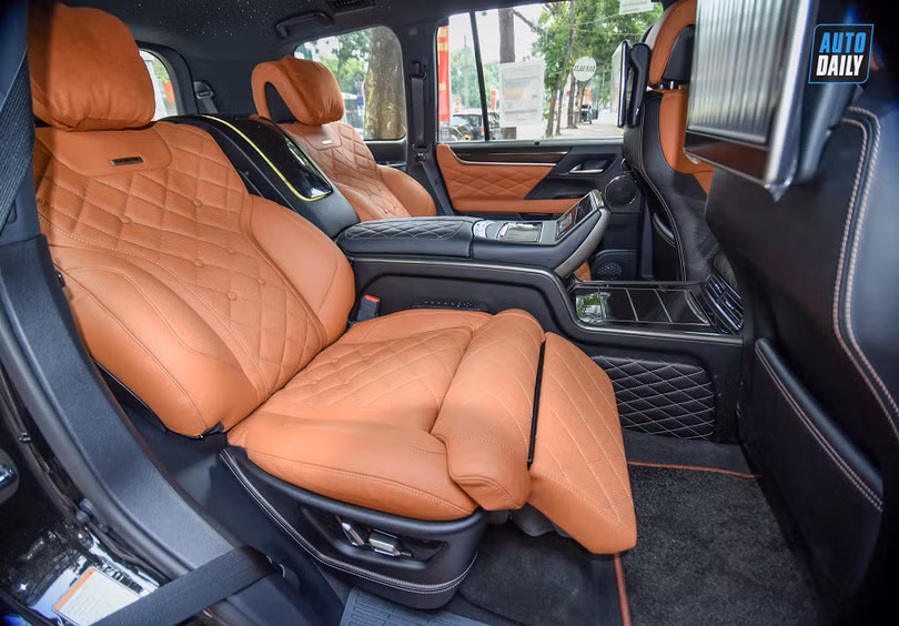Lexus LX570 SuperSport 2020 4 chỗ, trang bị bầu trời sao như Rolls-Royce