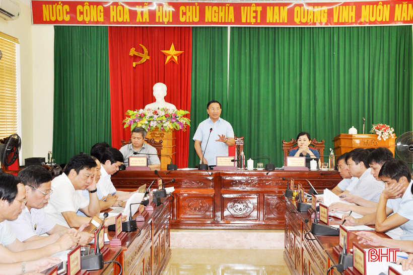 Hà Tĩnh công bố Dự thảo Báo cáo Chính trị trình Đại hội XIX để lấy ý kiến góp ý của Nhân dân