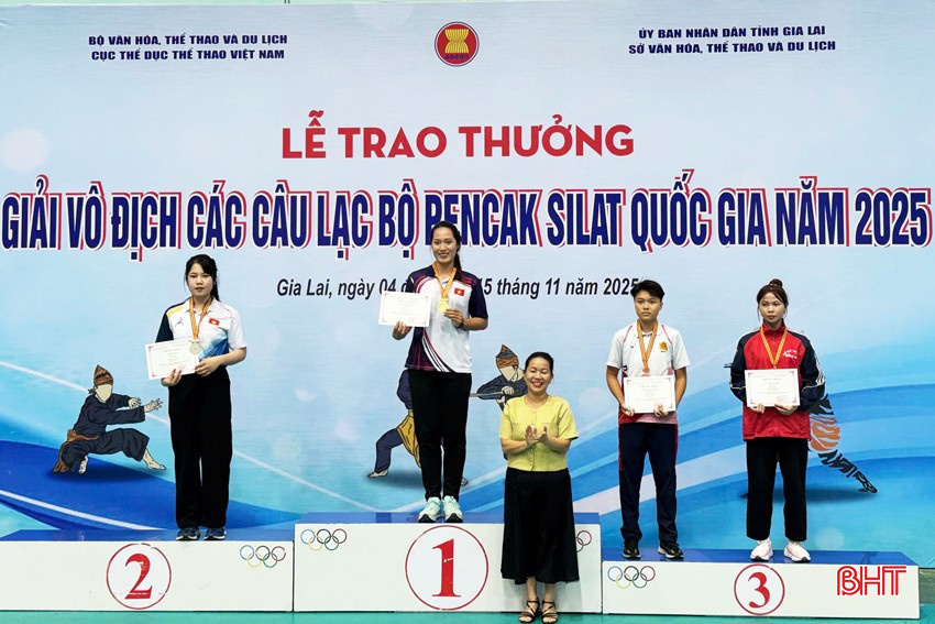 bqbht_br_vdv-nguyen-le-quynh-chi-nhan-hcv.jpg