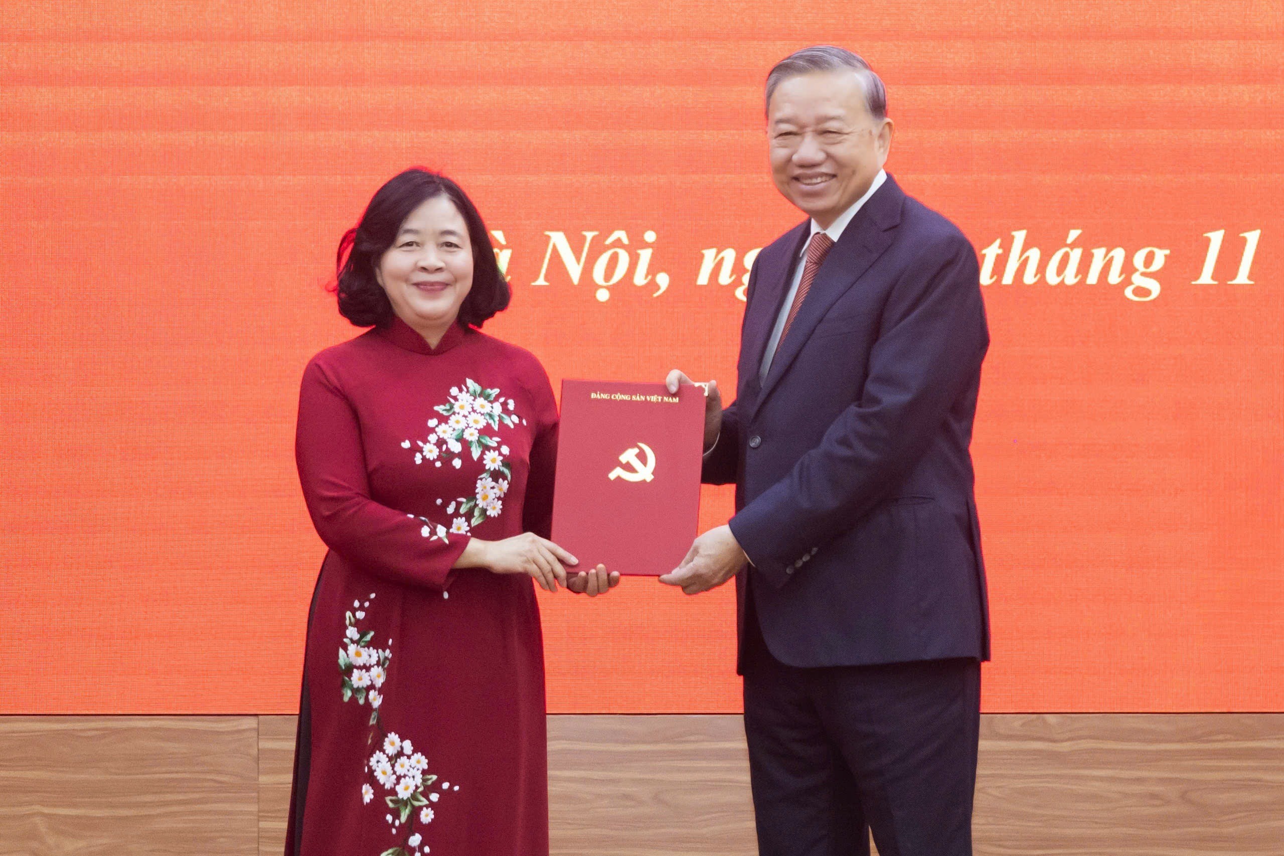 bui-thi-minh-hoaijpg-17622214455.jpg