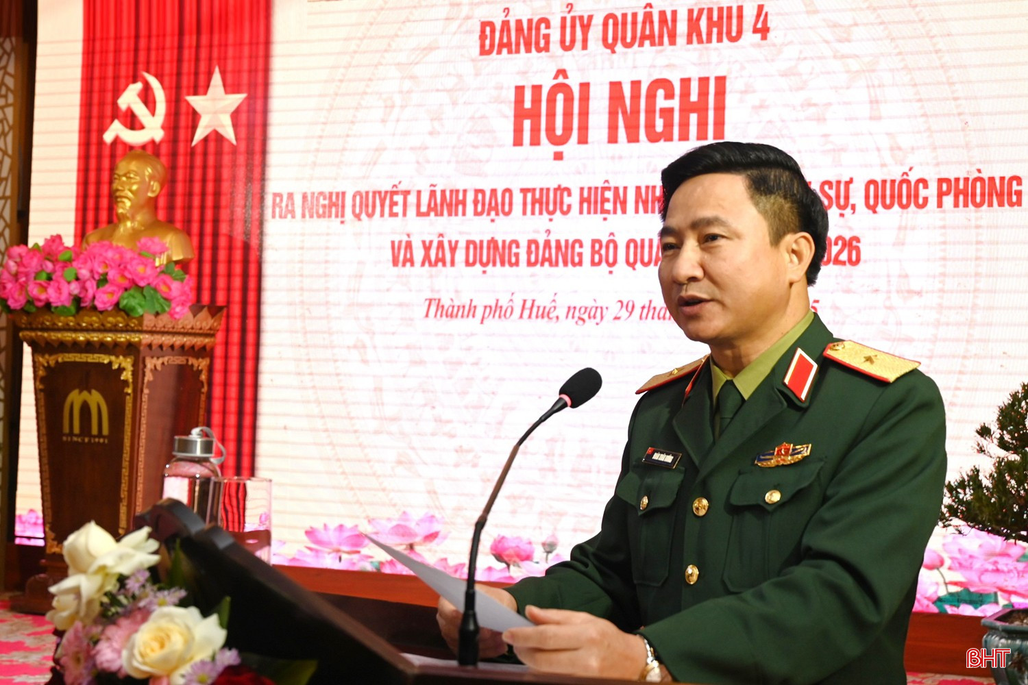 bqbht_br_anh-2-thieu-tuong-doan-xuan-buong-khai-mac-hoi-nghi.jpg
