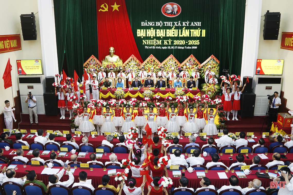 Đại hội Đại biểu Đảng bộ thị xã Kỳ Anh bầu 34 đồng chí vào Ban Chấp hành nhiệm kỳ 2020-2025