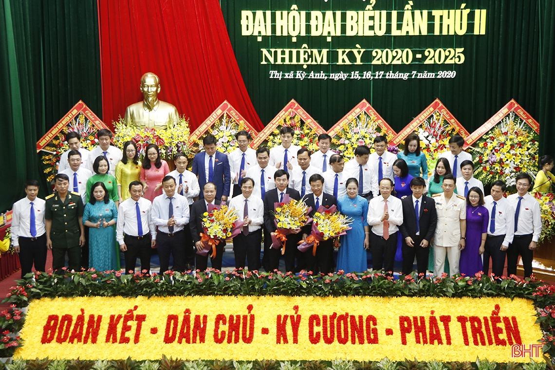 Đại hội Đại biểu Đảng bộ thị xã Kỳ Anh bầu 34 đồng chí vào Ban Chấp hành nhiệm kỳ 2020-2025