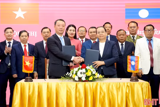 Hà Tĩnh và Savannakhet thống nhất hợp tác trên nhiều lĩnh vực