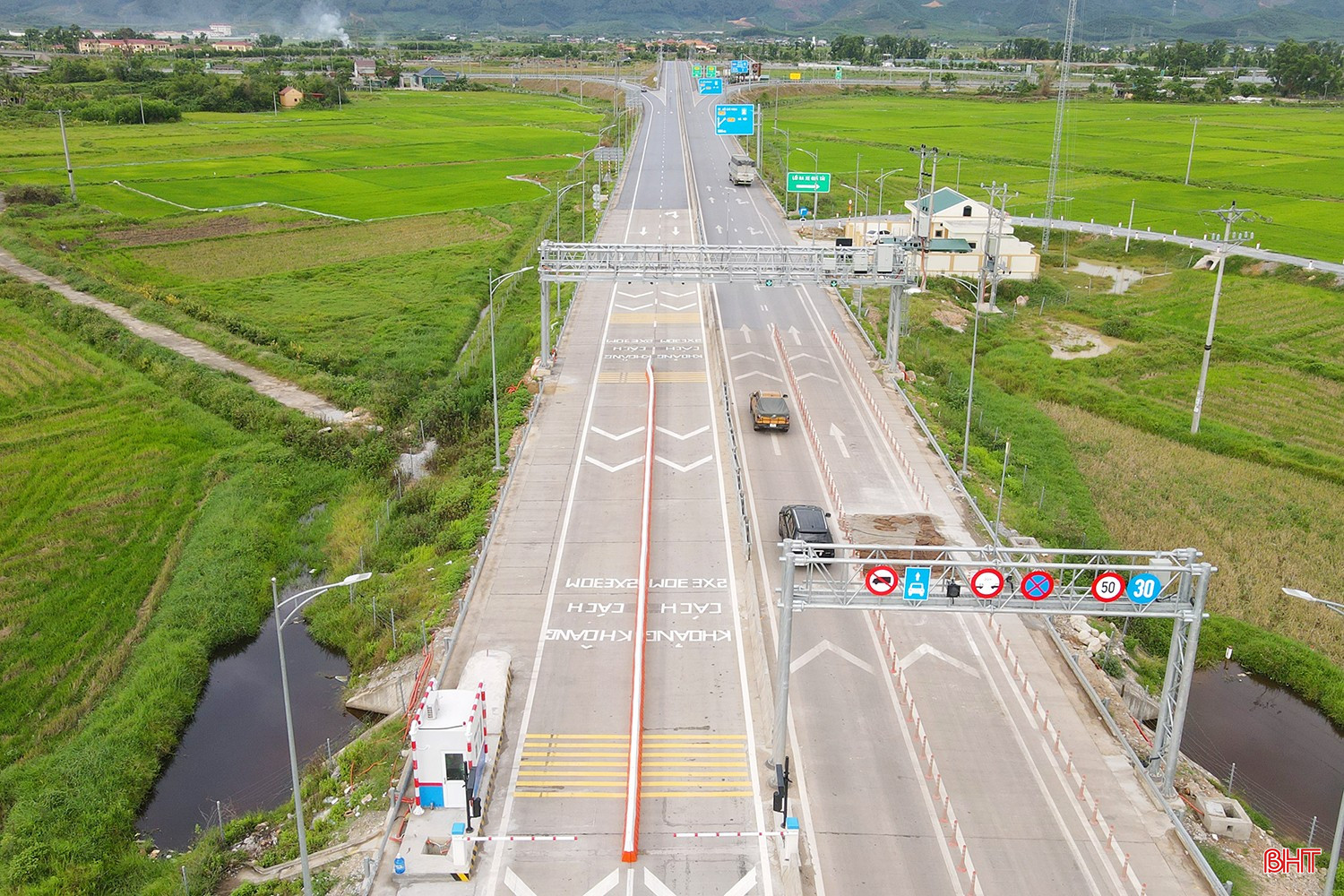 bqbht_br_thu-phi-cao-toc-qua-ha-tinh-7c.jpg