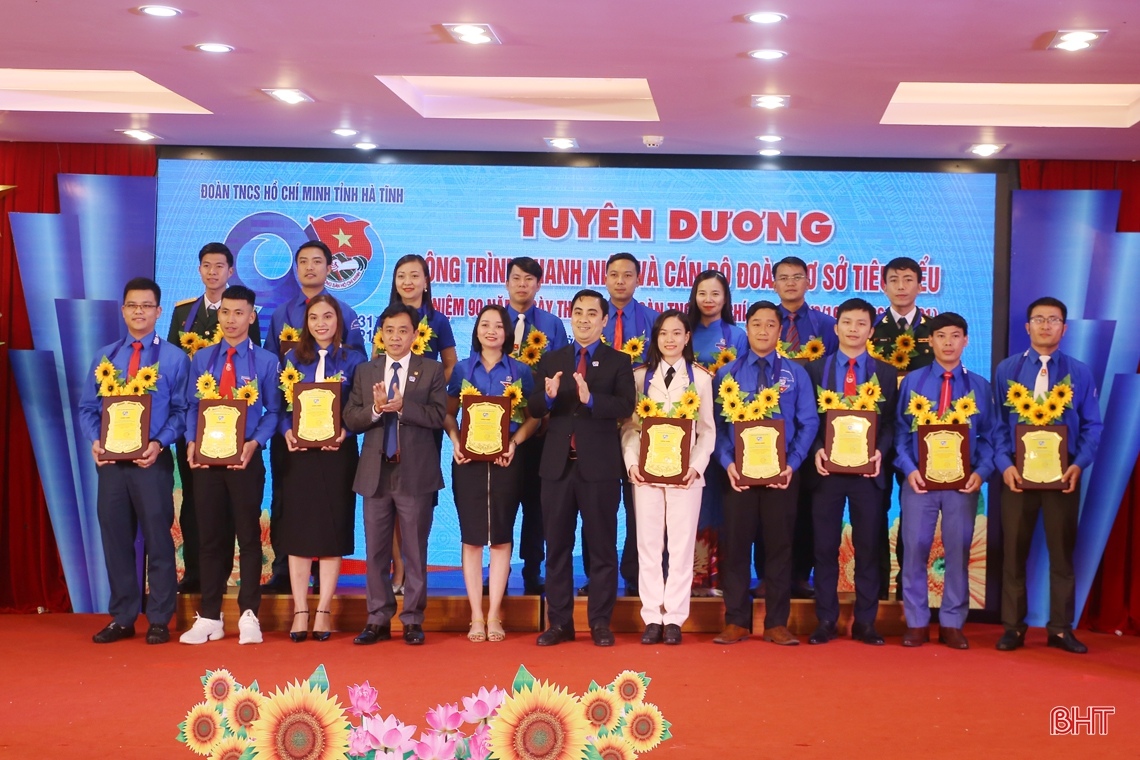 Khơi dậy ý chí, khát vọng, hoài bão, sức sáng tạo của tuổi trẻ Hà Tĩnh