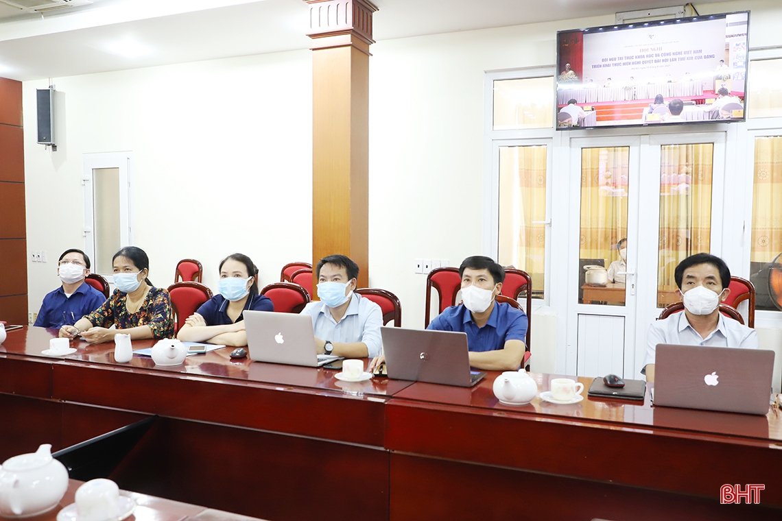 Phát huy vai trò nòng cốt của đội ngũ trí thức đối với sự phát triển của đất nước