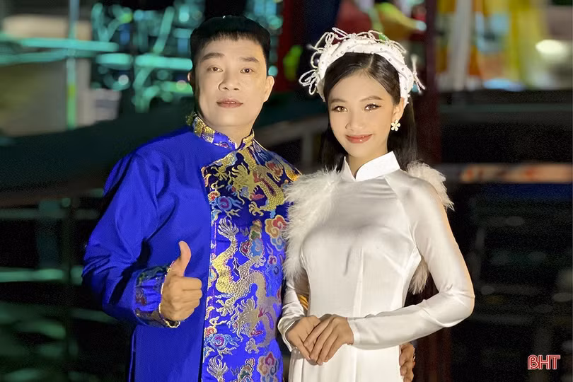 Ví, giặm ngân vang mãi trên đôi bờ sông Lam...