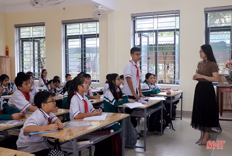 Tuyển sinh sớm, ghép lớp, TP Hà Tĩnh đón học sinh THCS lứa “rồng vàng” 