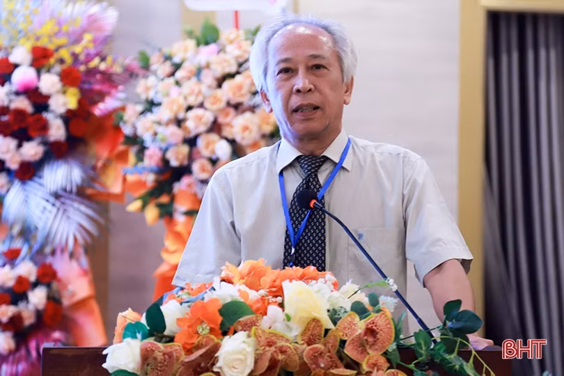 Ông Bùi Đắc Thế tái đắc cử Chủ tịch Hội Tin học Hà Tĩnh