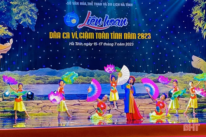 Truyền lửa tình yêu dân ca ví, giặm cho học sinh Hà Tĩnh