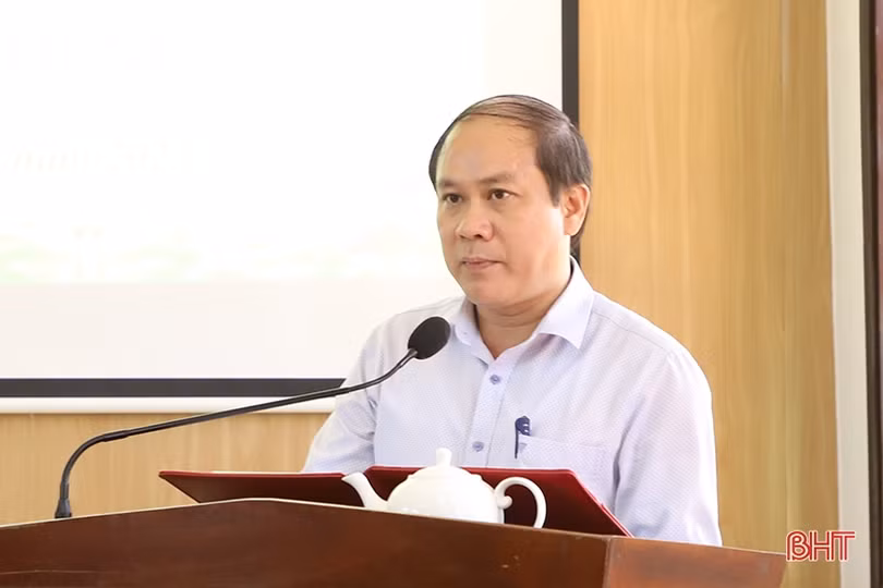 Trao bằng khen của Thủ tướng, Chủ tịch UBND tỉnh cho các cá nhân dũng cảm cứu người đuối nước